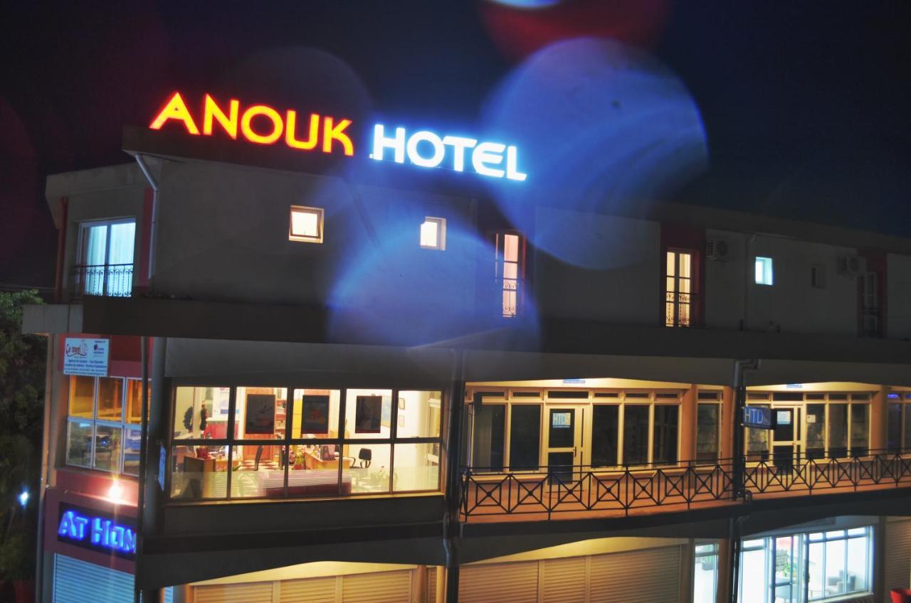 Anouk Hotel Антананаріву Екстер'єр фото